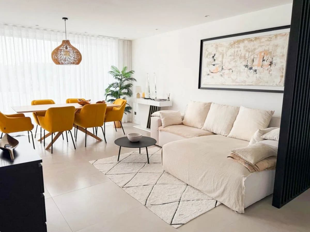 2 Bedroom Penthouse for Sale in La Quinta, Málaga - Image 4