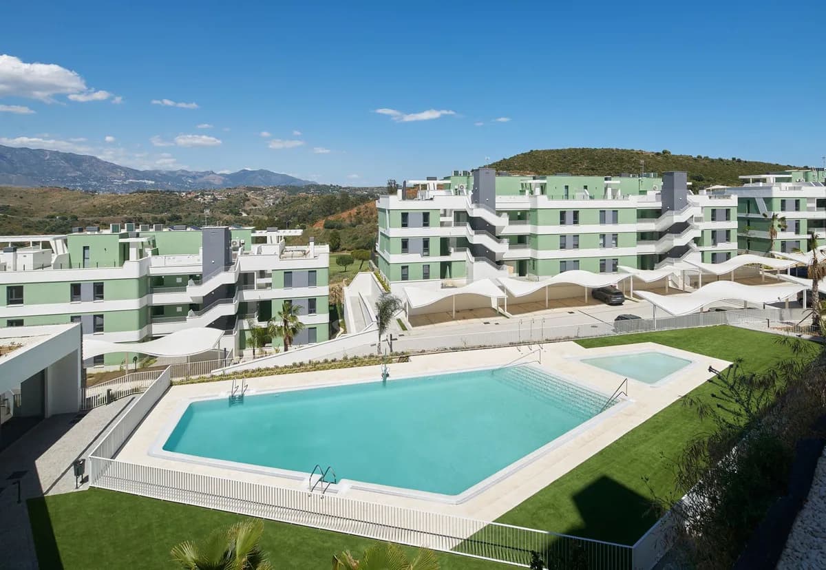 3 Bedroom Middle Floor Apartment for Sale in La Cala de Mijas, Málaga