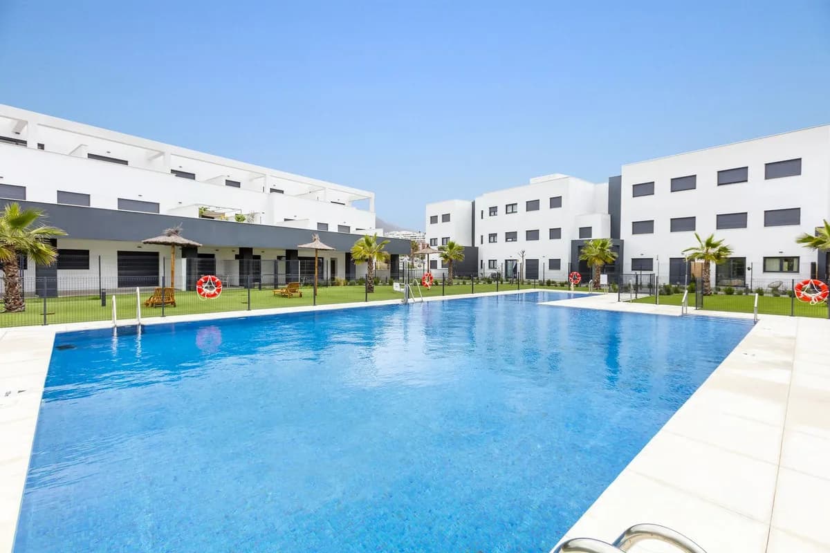 3 Bedroom Penthouse for Sale in Estepona, Málaga