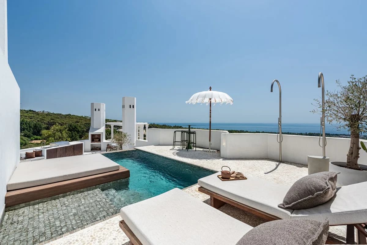 3 Bedroom Penthouse for Sale in The Golden Mile, Málaga - Image 5