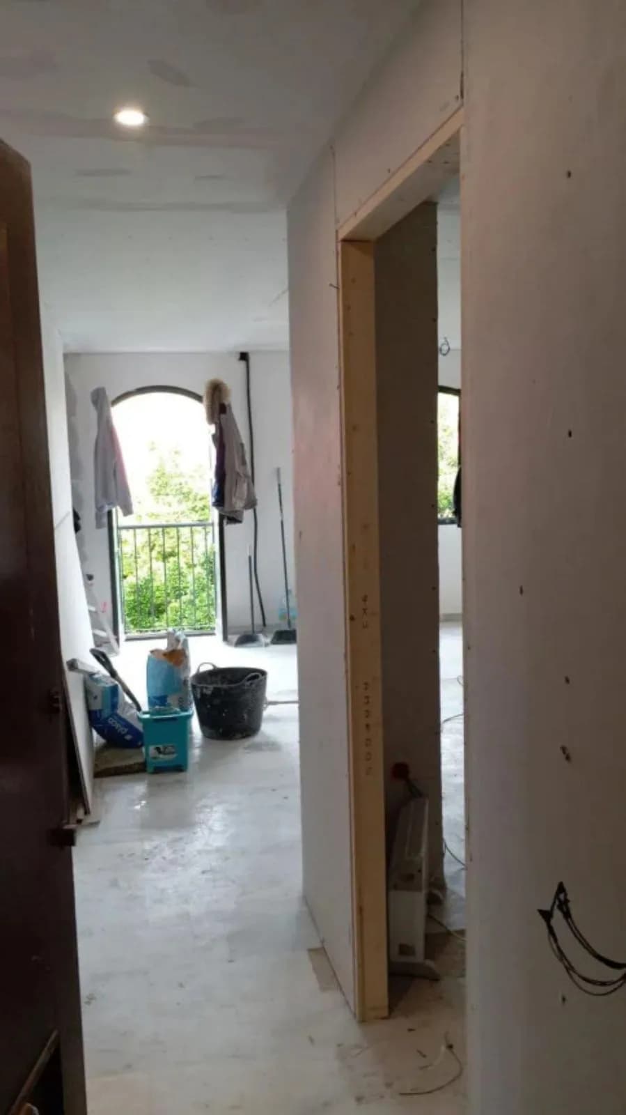 2 Bedroom Middle Floor Apartment for Sale in Puerto Banús, Málaga - Image 6