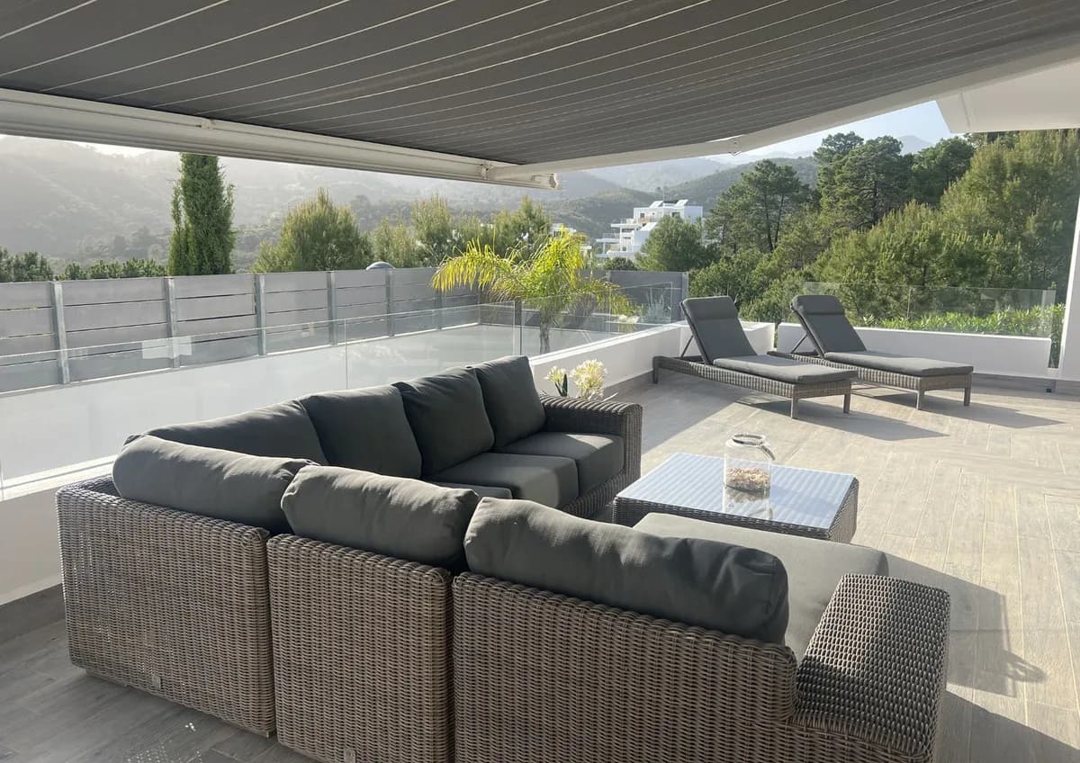 2 Bedroom Ground Floor Apartment for Sale in Estepona, Málaga