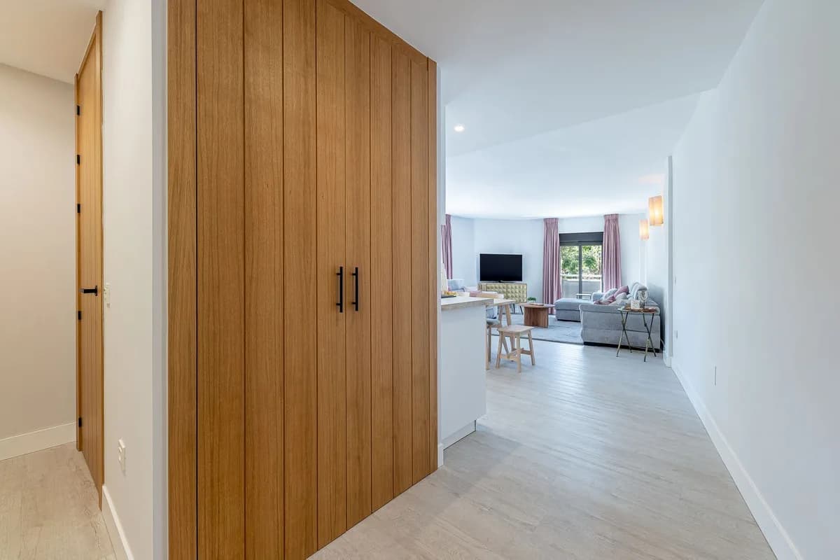 2 Bedroom Duplex for Sale in La Carihuela, Málaga - Image 5