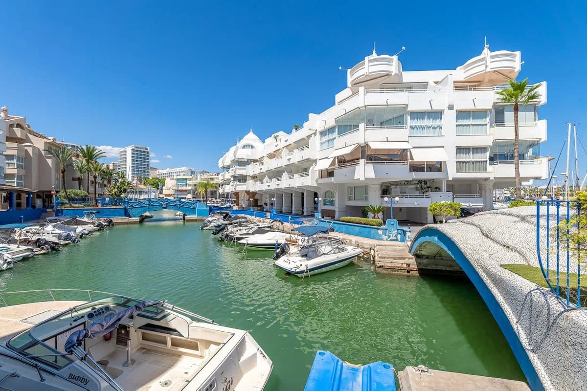 1 Bedroom Ground Floor Apartment for Sale in Benalmadena, Málaga