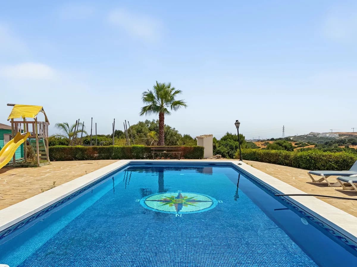 3 Bedroom Finca - Cortijo for Sale in Casares, Málaga - Image 3