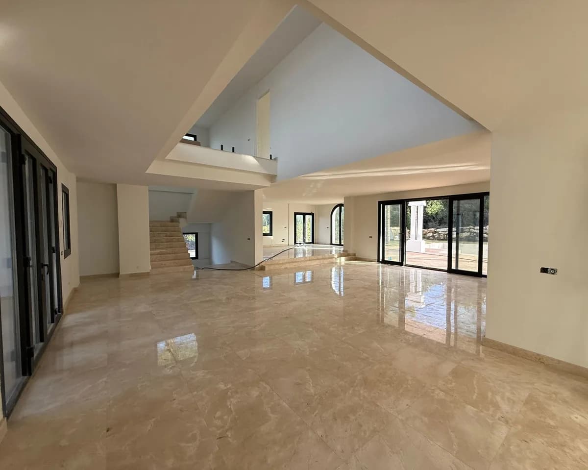 5 Bedroom Detached Villa for Sale in Sotogrande Alto, Cádiz - Image 9