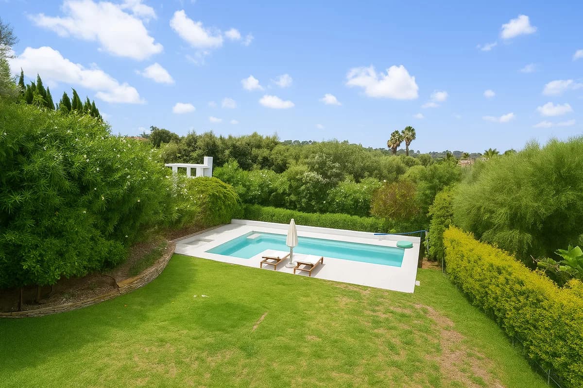 4 Bedroom Semi-Detached House for Sale in Sotogrande Alto, Cádiz - Image 6