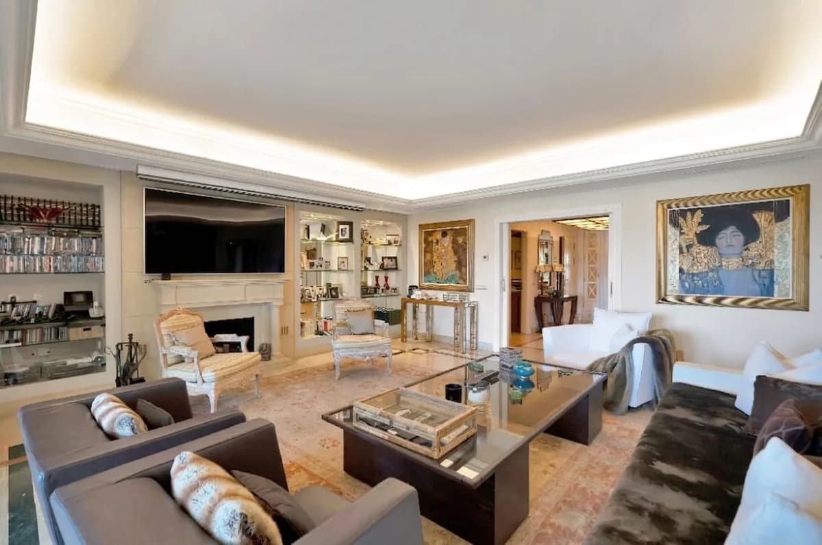 3 Bedroom Ground Floor Apartment for Sale in Marbella, Málaga - Image 4