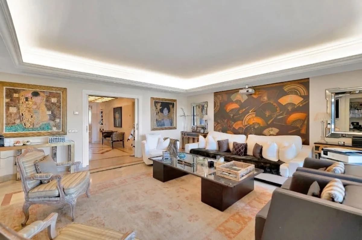 3 Bedroom Ground Floor Apartment for Sale in Marbella, Málaga - Image 5