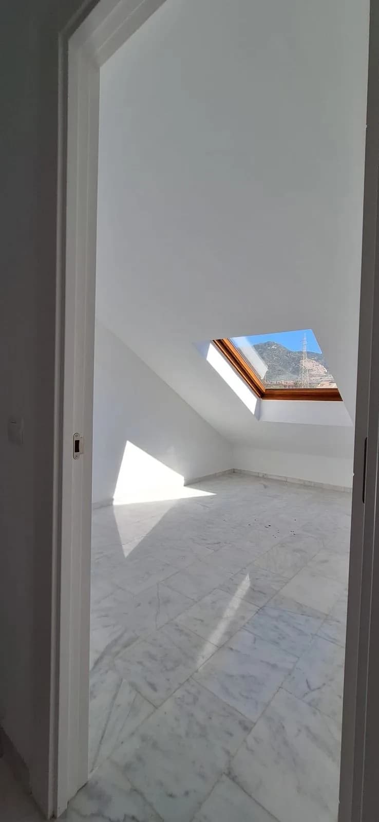 4 Bedroom Townhouse for Sale in Benalmadena, Málaga - Image 9