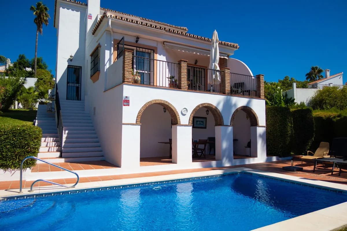 3 Bedroom Detached Villa for Sale in El Padron, Málaga
