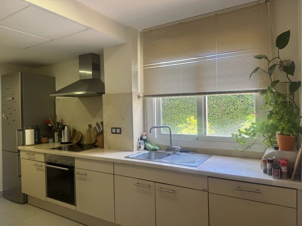3 Bedroom Townhouse for Sale in Estepona, Málaga - Image 6