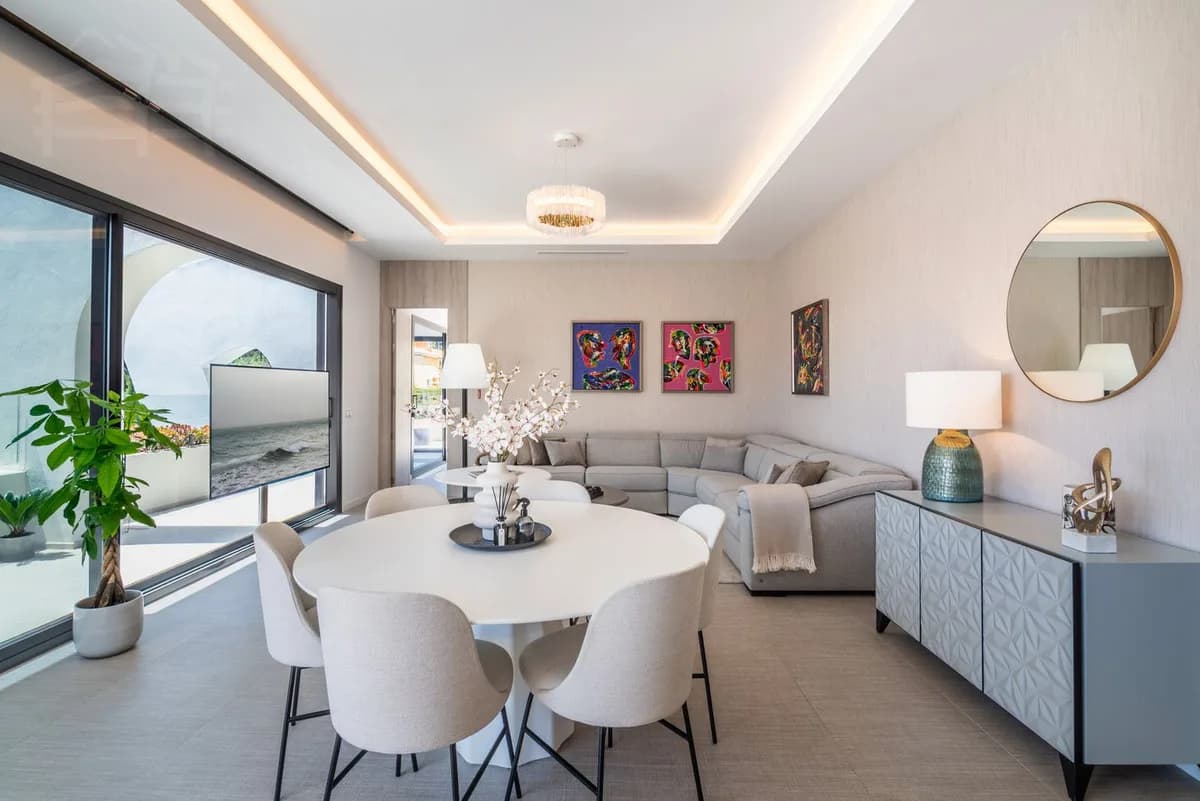 3 Bedroom Penthouse Duplex for Sale in Carib Playa, Málaga - Image 7
