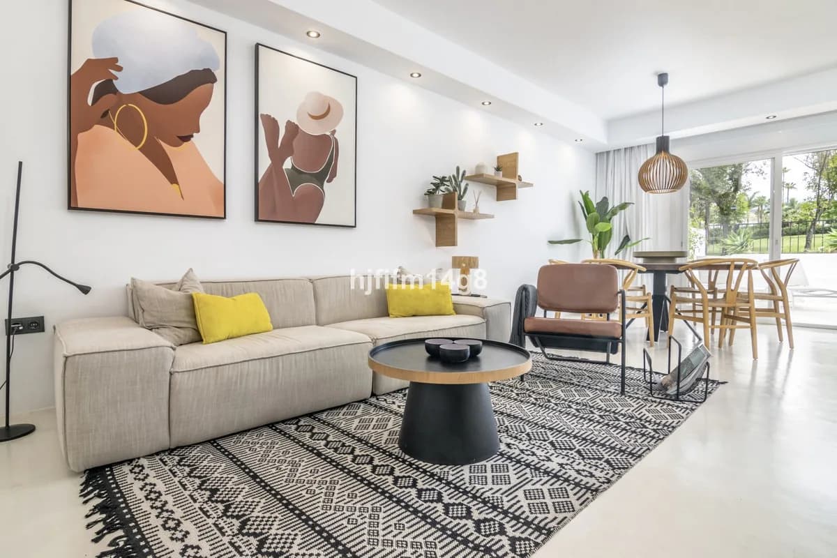 3 Bedroom Townhouse for Sale in Nueva Andalucía, Málaga - Image 7