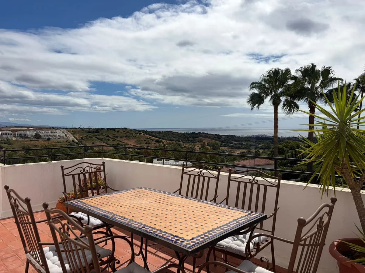 1 Bedroom Penthouse for Sale in Estepona, Málaga