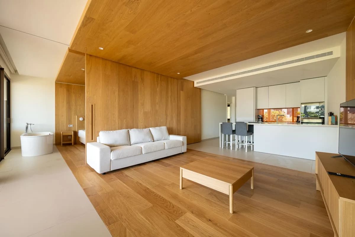 2 Bedroom Middle Floor Apartment for Sale in Fuengirola, Málaga - Image 5