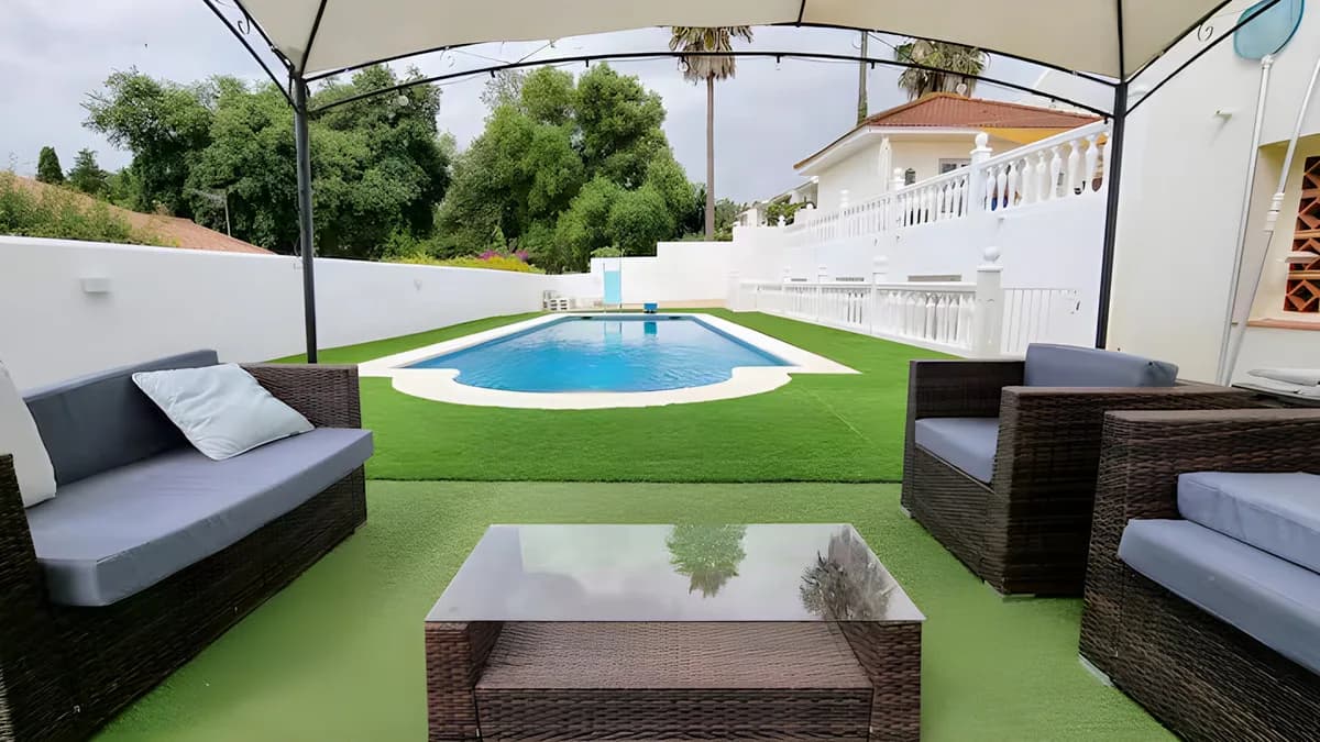 6 Bedroom Detached Villa for Sale in Sotogrande Costa, Cádiz - Image 4