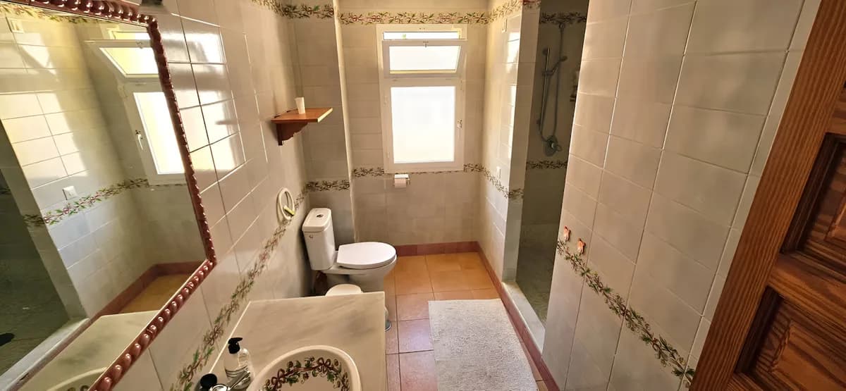 6 Bedroom Detached Villa for Sale in Sotogrande Costa, Cádiz - Image 9