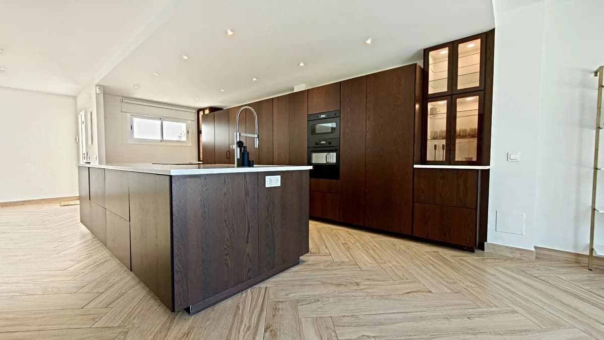 4 Bedroom Townhouse for Sale in Atalaya, Málaga - Image 5