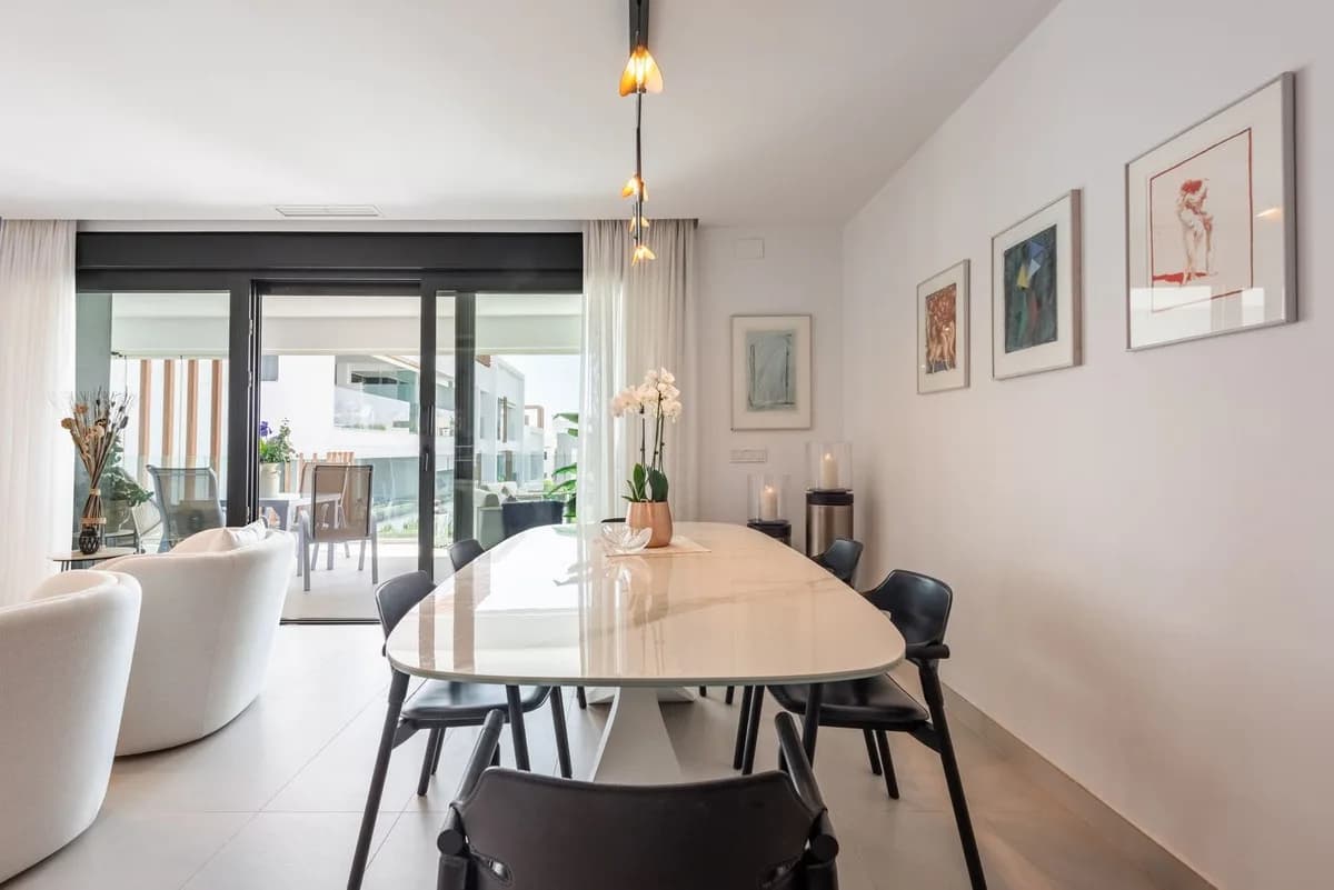 3 Bedroom Middle Floor Apartment for Sale in Bel Air, Málaga - Image 6