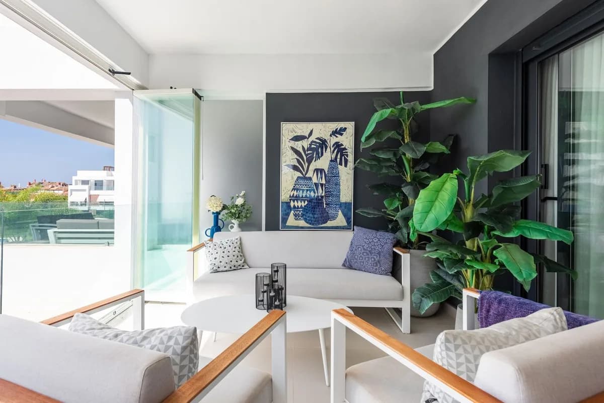 3 Bedroom Middle Floor Apartment for Sale in Bel Air, Málaga - Image 8