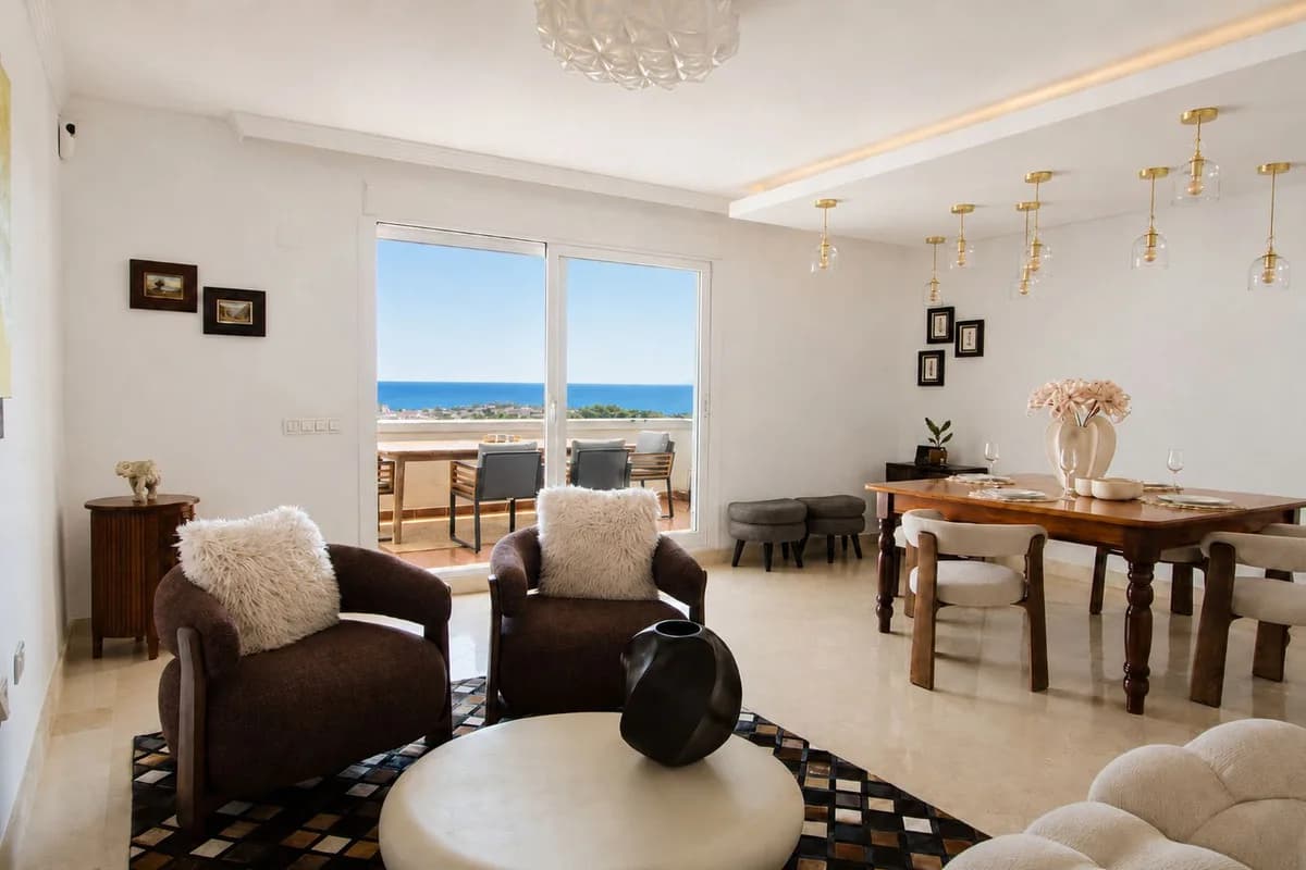 4 Bedroom Townhouse for Sale in Manilva, Málaga - Image 9