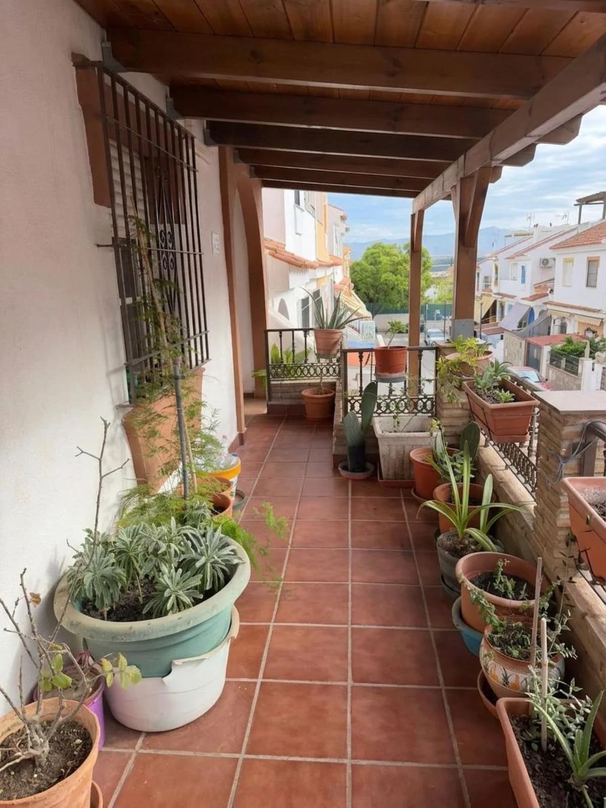 5 Bedroom Townhouse for Sale in Churriana, Málaga - Image 5