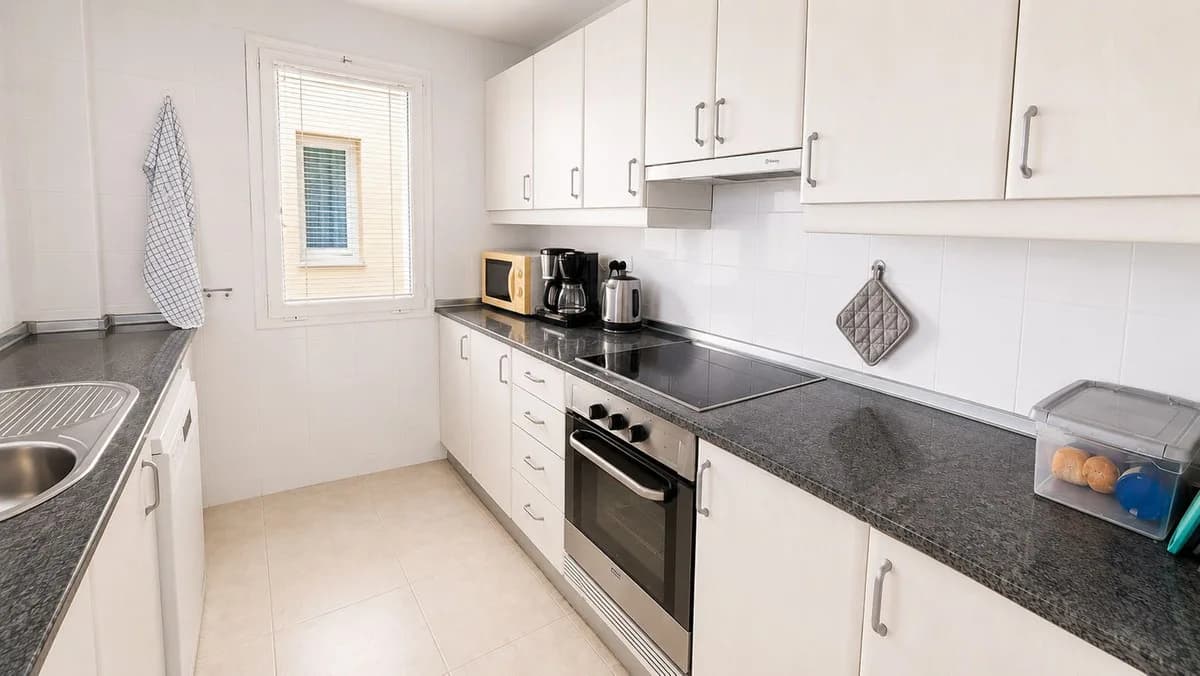 2 Bedroom Penthouse for Sale in Fuengirola, Málaga - Image 9