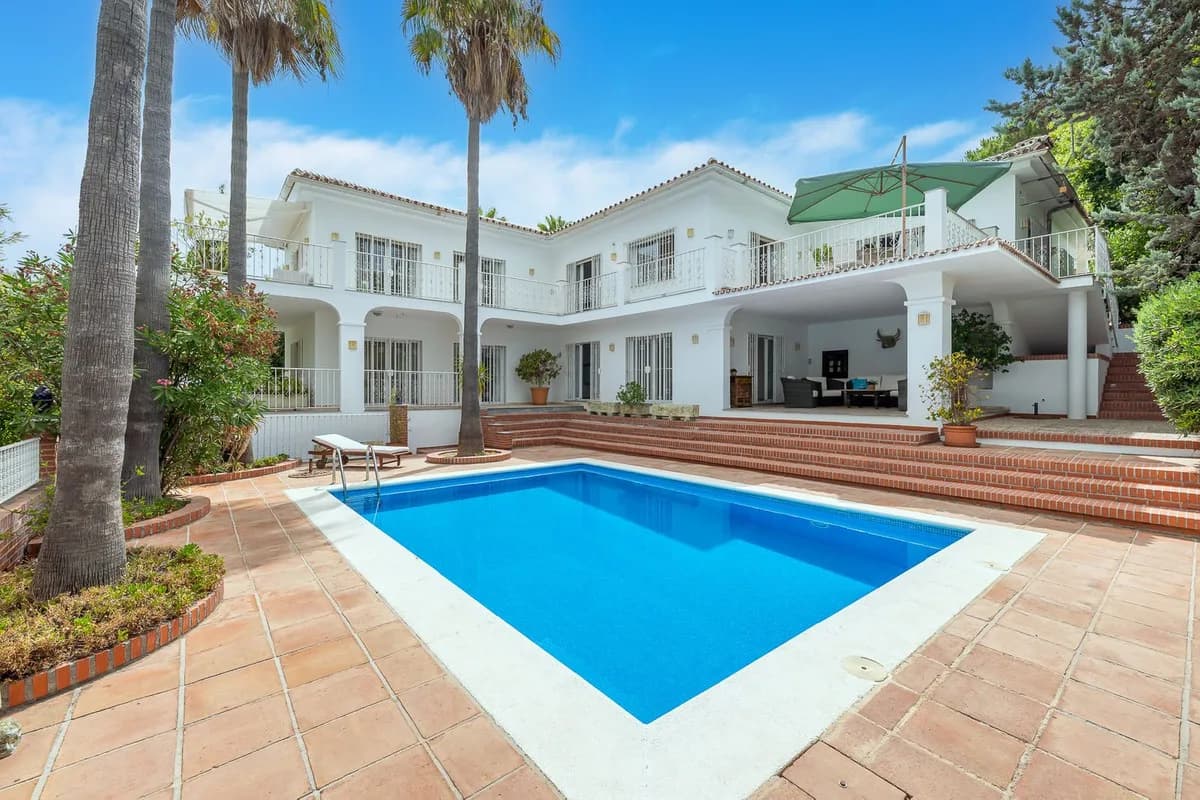 4 Bedroom Detached Villa for Sale in Alhaurín el Grande, Málaga