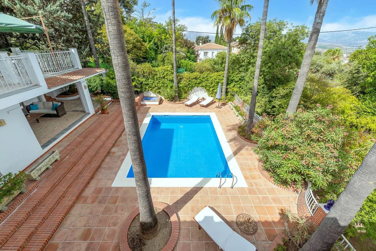 4 Bedroom Detached Villa for Sale in Alhaurín el Grande, Málaga - Image 9