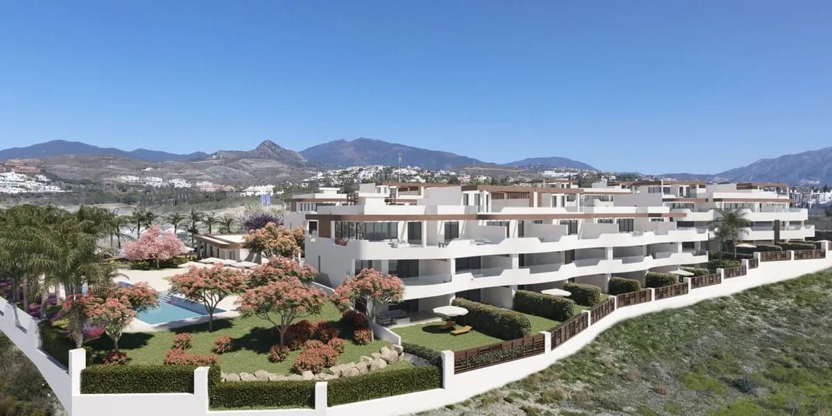 3 Bedroom Ground Floor Apartment for Sale in Bel Air, Málaga
