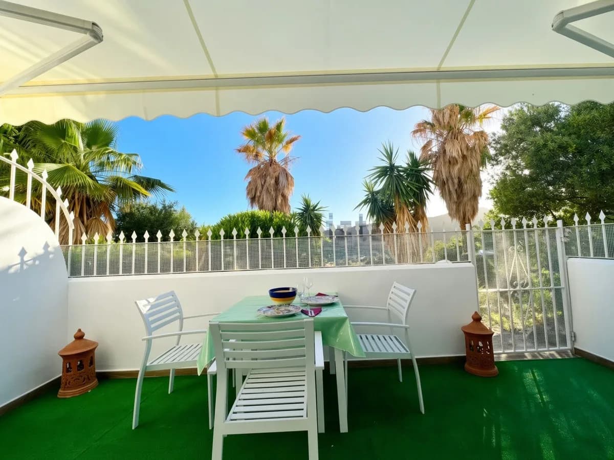 2 Bedroom Duplex for Sale in Estepona, Málaga - Image 2