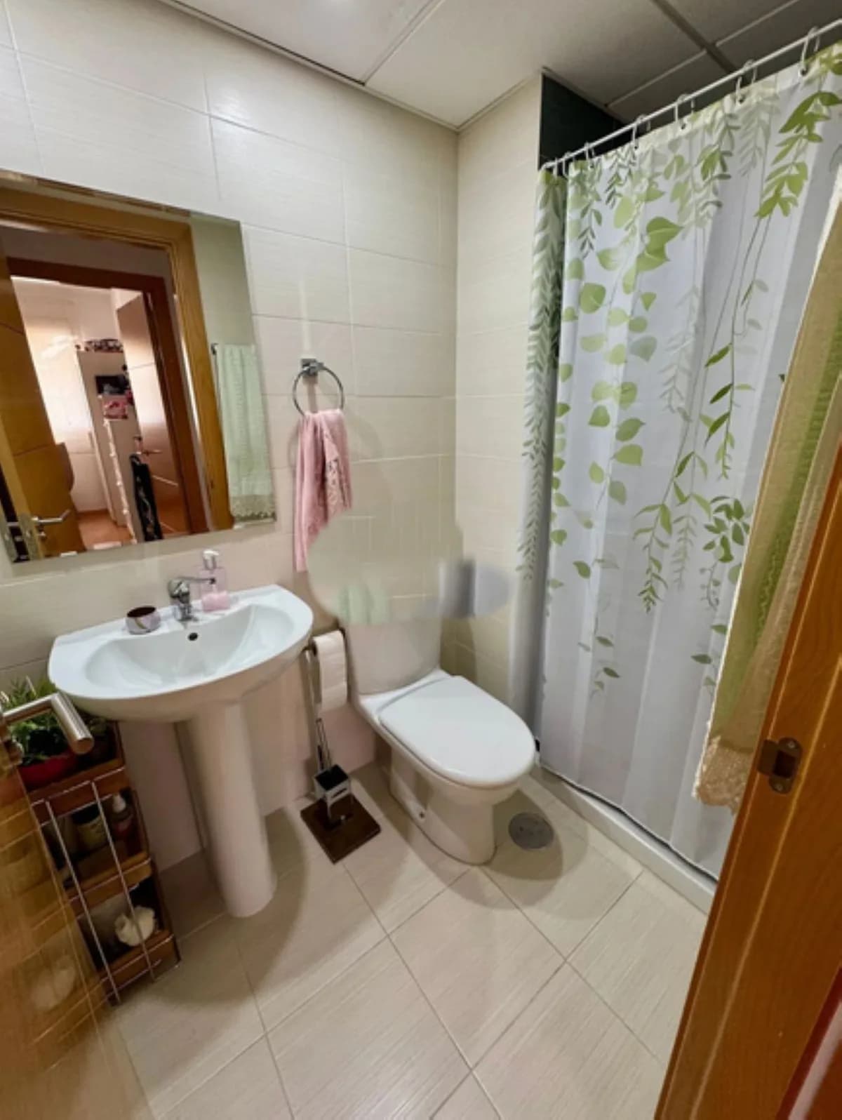 2 Bedroom Middle Floor Apartment for Sale in Benalmadena, Málaga - Image 8