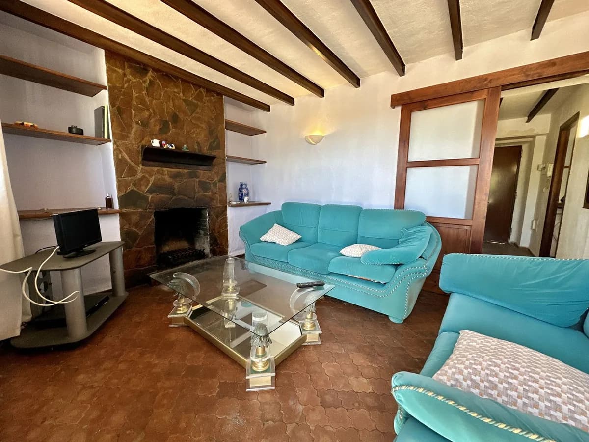 4 Bedroom Detached Villa for Sale in Benalmadena, Málaga - Image 7