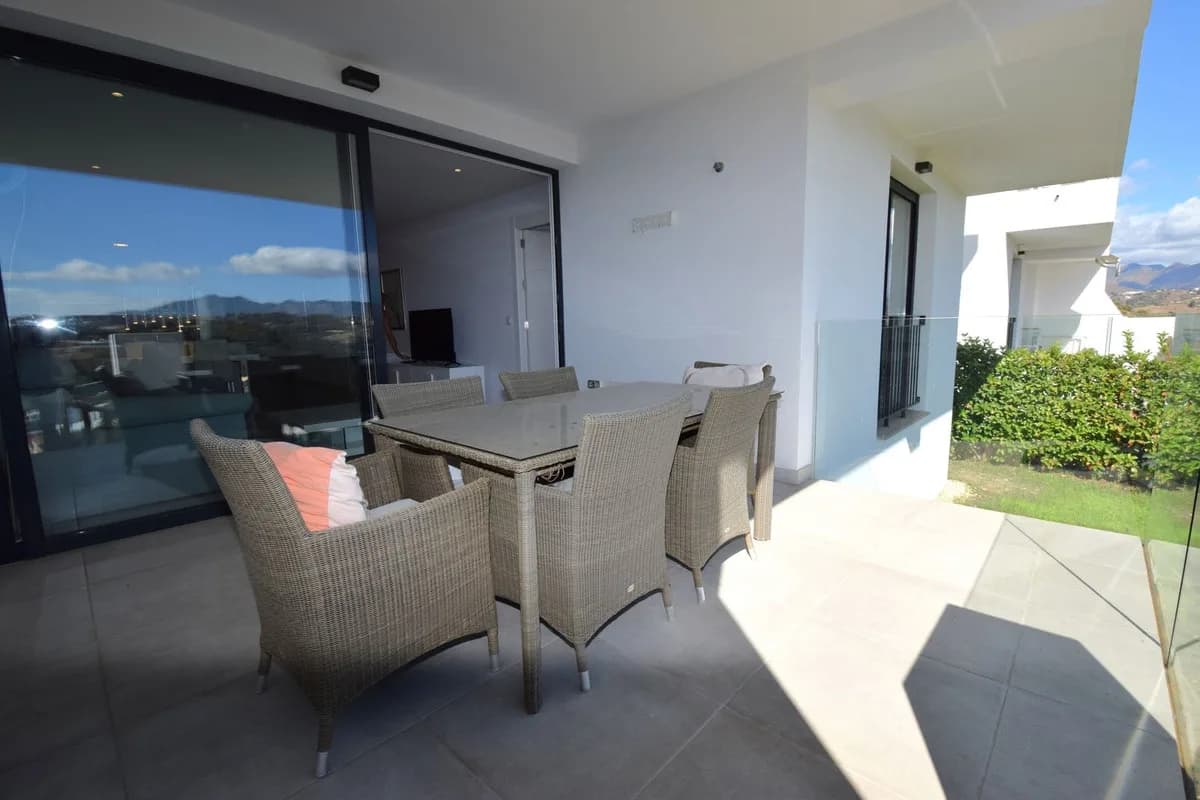 3 Bedroom Ground Floor Apartment for Sale in La Cala de Mijas, Málaga - Image 3