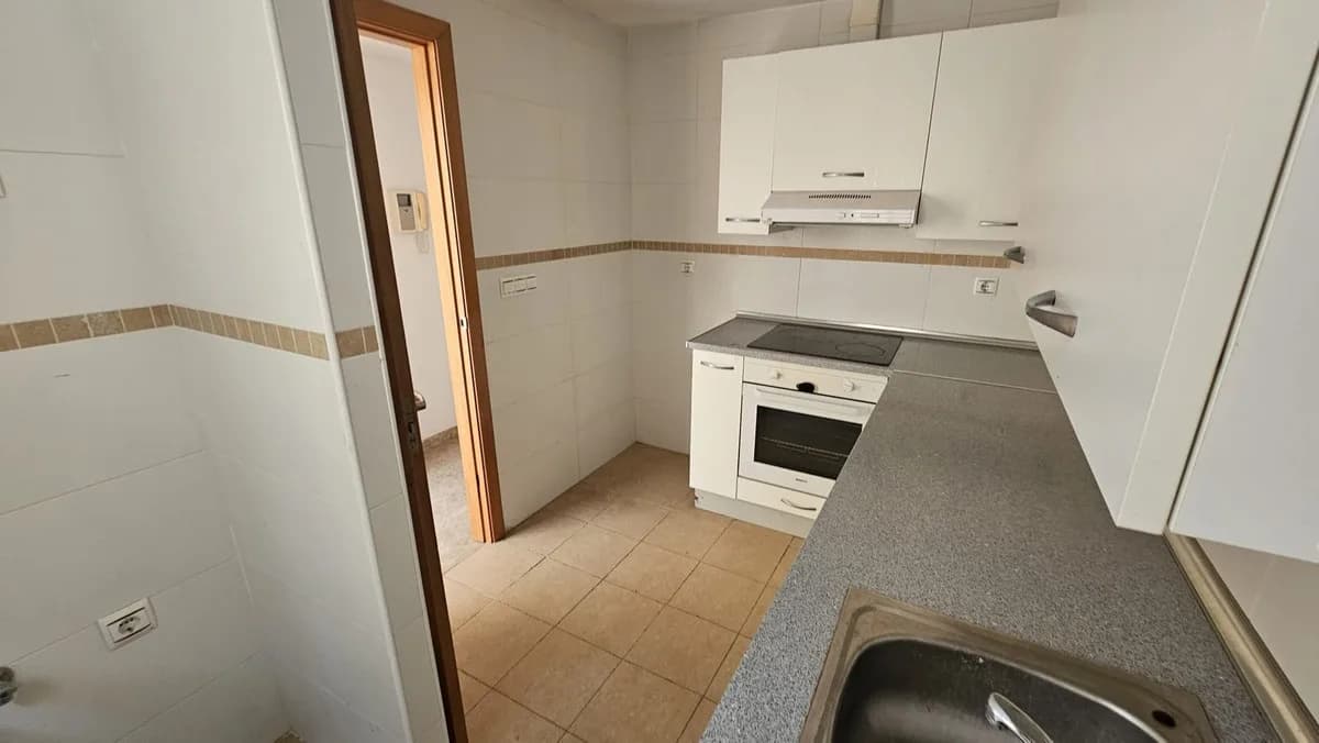 3 Bedroom Duplex for Sale in Torremolinos, Málaga - Image 8
