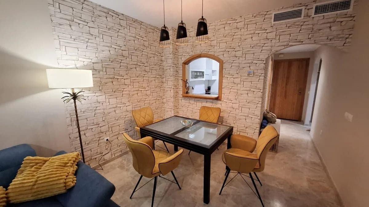 2 Bedroom Top Floor Apartment for Sale in Manilva, Málaga - Image 5