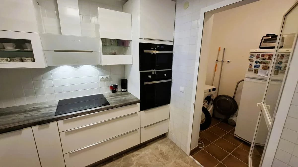 2 Bedroom Top Floor Apartment for Sale in Manilva, Málaga - Image 7