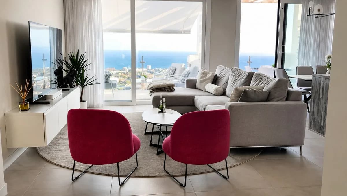 2 Bedroom Penthouse Duplex for Sale in Benalmadena, Málaga - Image 4