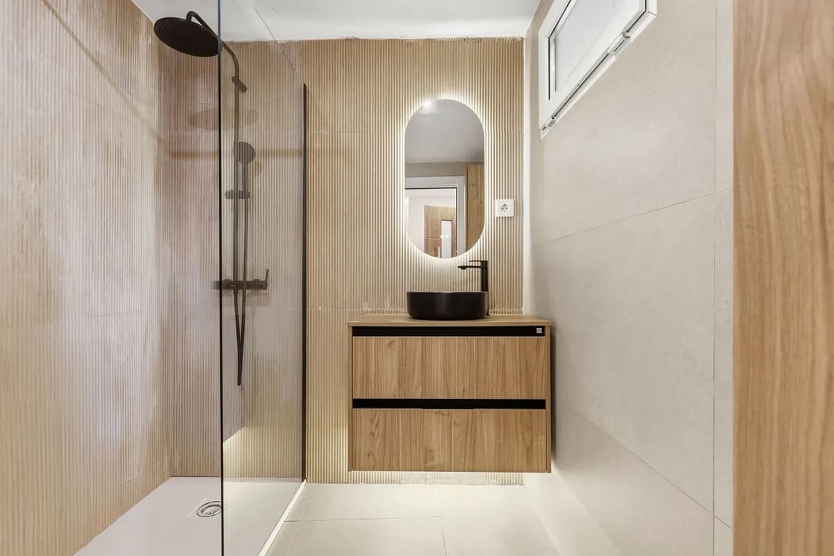 1 Bedroom Middle Floor Apartment for Sale in Marbella, Málaga