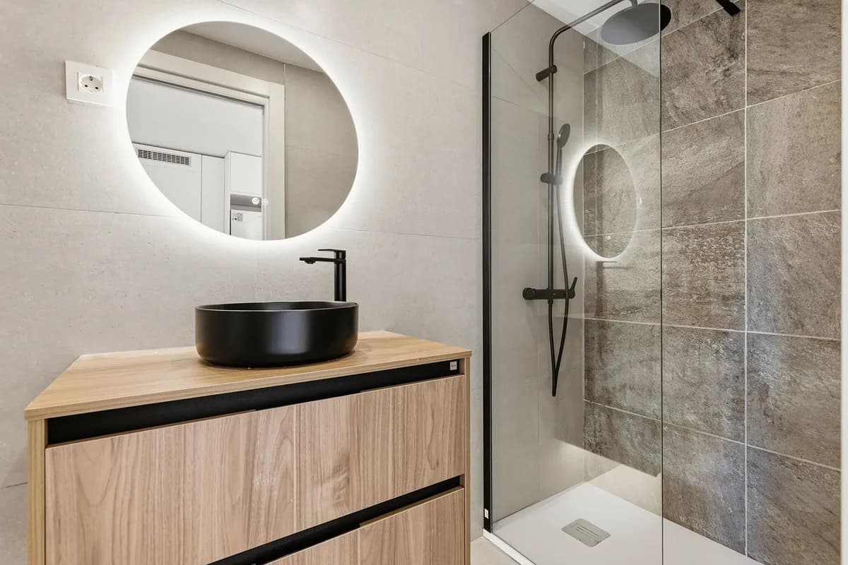 1 Bedroom Middle Floor Apartment for Sale in Marbella, Málaga - Image 6
