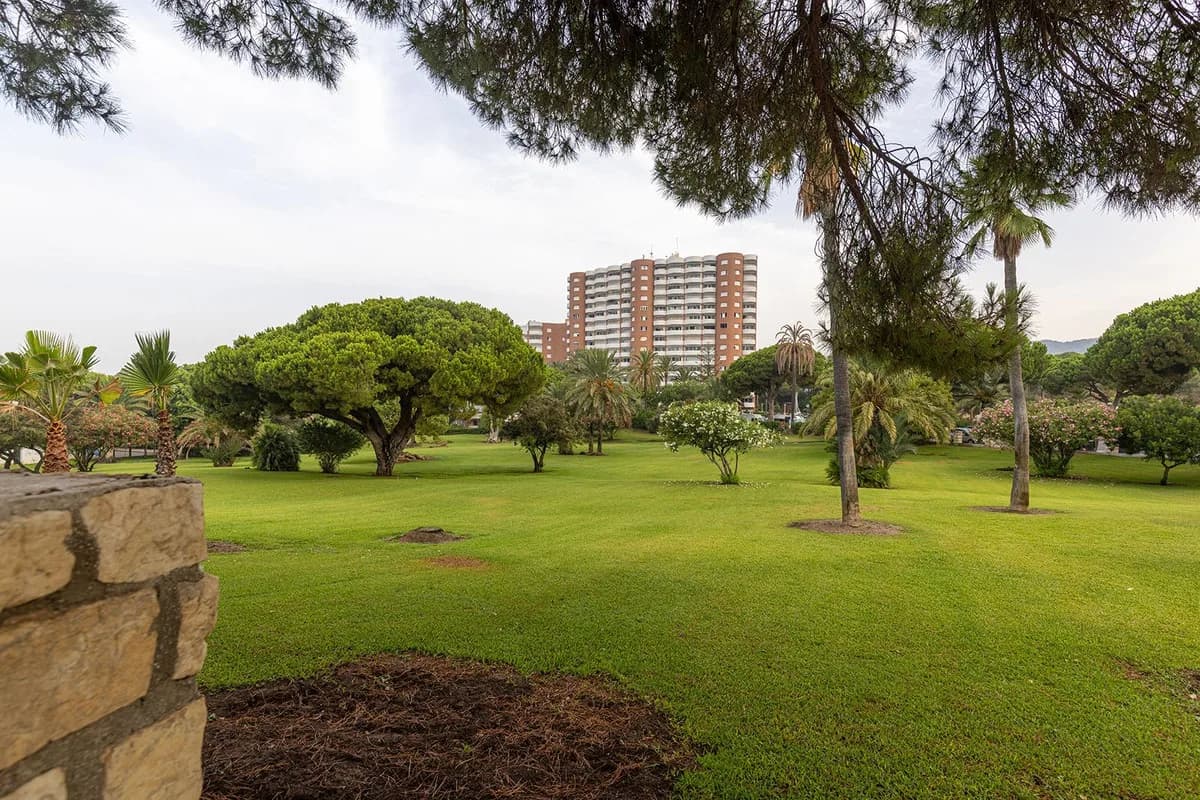 1 Bedroom Middle Floor Apartment for Sale in Marbella, Málaga