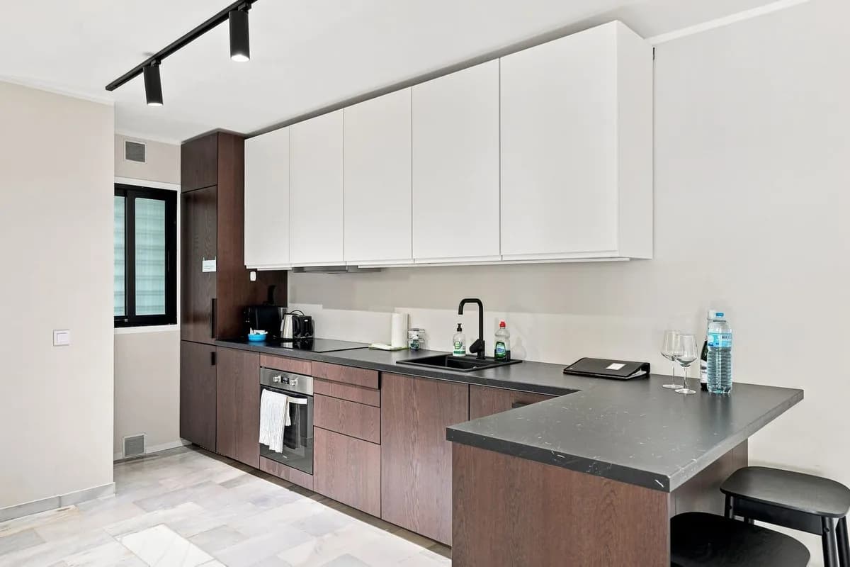 2 Bedroom Ground Floor Apartment for Sale in Calahonda, Málaga - Image 3