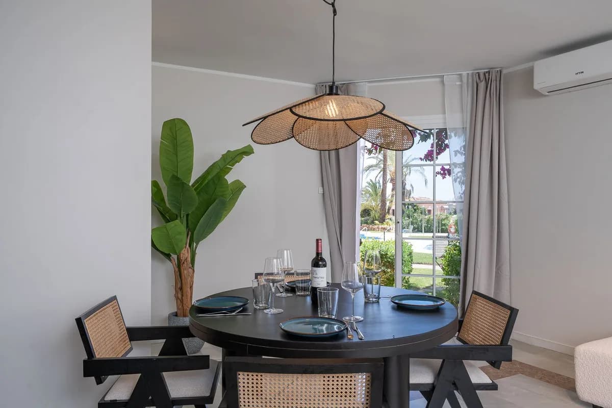 2 Bedroom Ground Floor Apartment for Sale in Calahonda, Málaga - Image 7