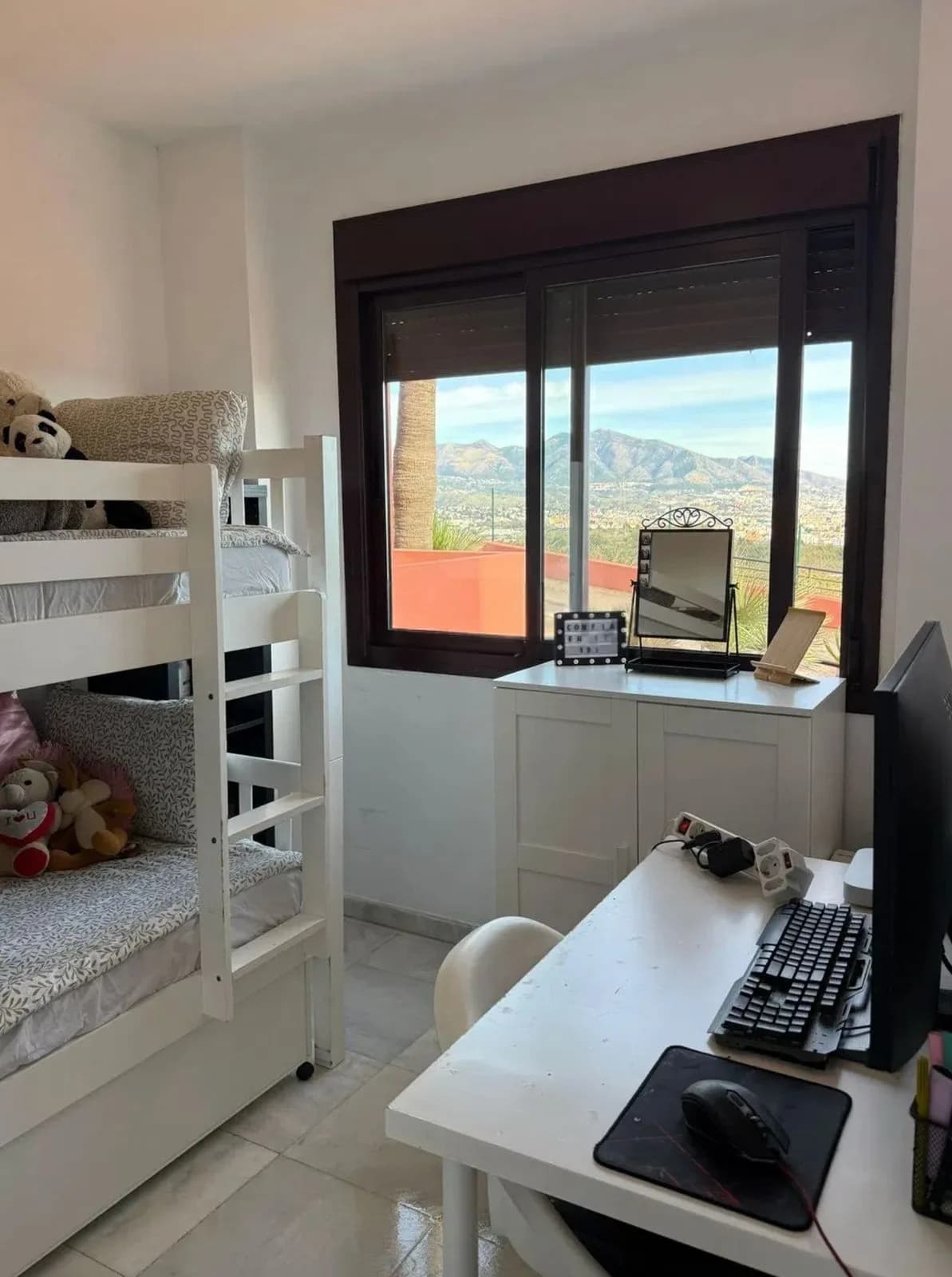 2 Bedroom Ground Floor Apartment for Sale in Mijas Costa, Málaga - Image 8