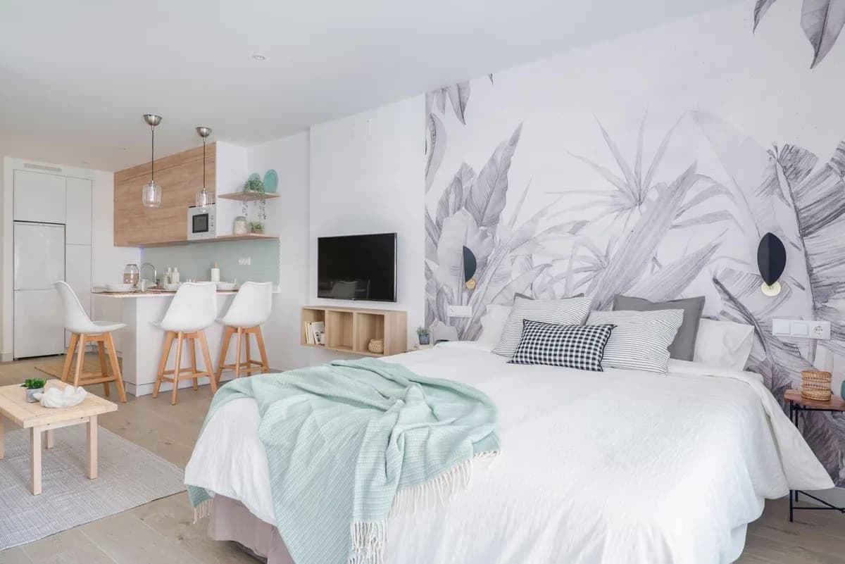 Middle Floor Studio for Sale in Marbella, Málaga