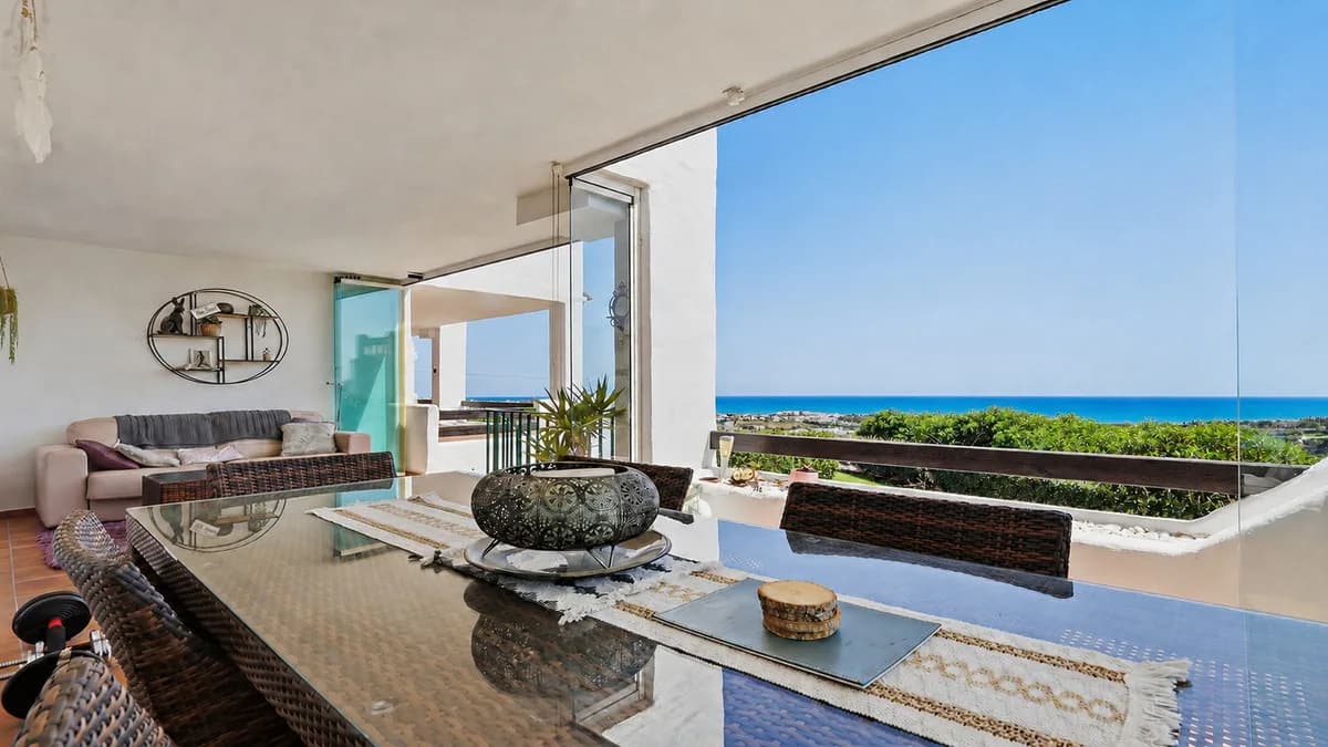 2 Bedroom Ground Floor Apartment for Sale in Doña Julia, Málaga
