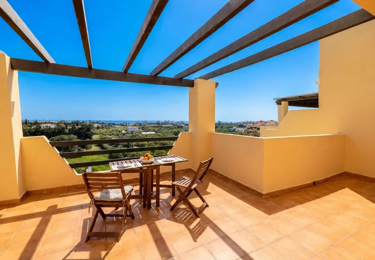 3 Bedroom Penthouse Duplex for Sale in Selwo, Málaga