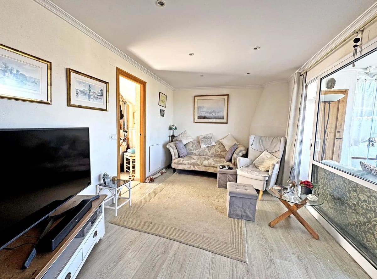 2 Bedroom Townhouse for Sale in Mijas Golf, Málaga - Image 4