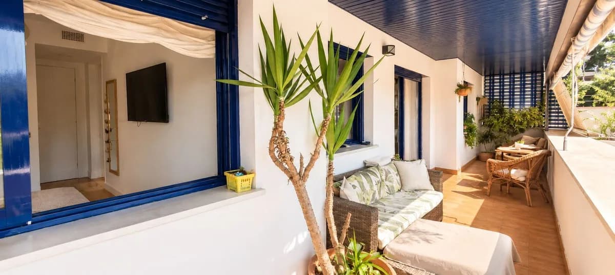 3 Bedroom Ground Floor Apartment for Sale in Estepona, Málaga - Image 7